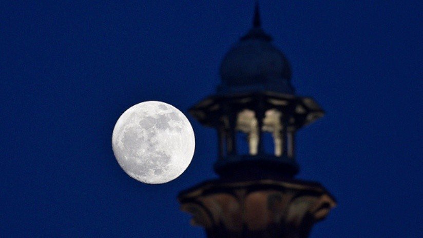 FOTO, VIDEOS: La 'luna fría' impresiona a los internautas durante la noche más larga del año