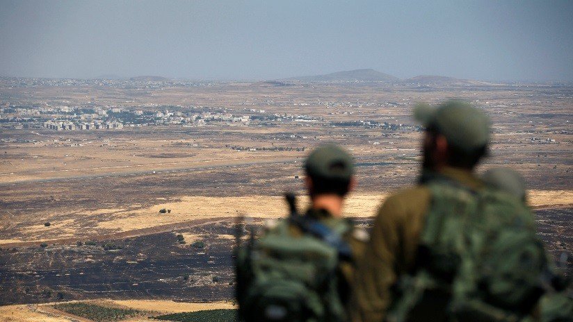 El Ejército israelí abre fuego contra sujetos armados cerca de la frontera de Siria