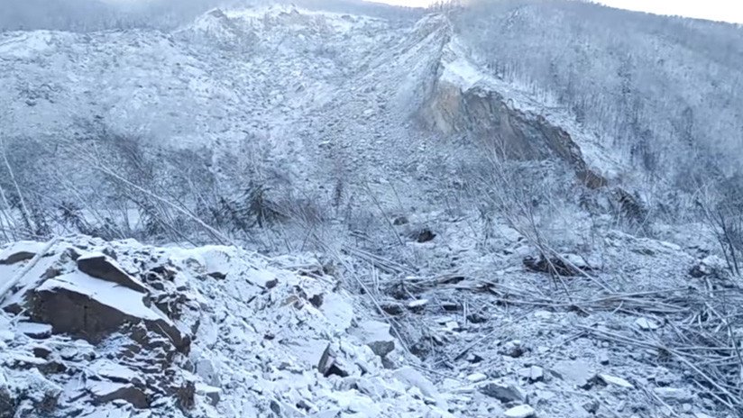 Autoridades de una región rusa notan la caída de un "enorme meteorito" pero los sismólogos no