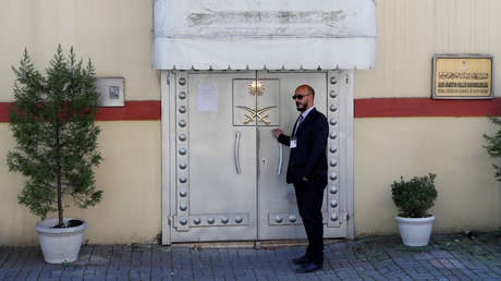 Turquía quiere arrestar a 2 exayudantes del príncipe heredero saudita por el asesinato de Khashoggi