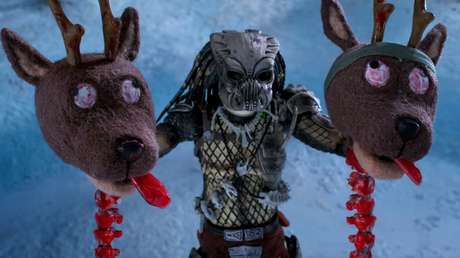 VIDEO: Cortometraje navideño en que Papá Noel lucha contra 'El Depredador' triunfa en la Red