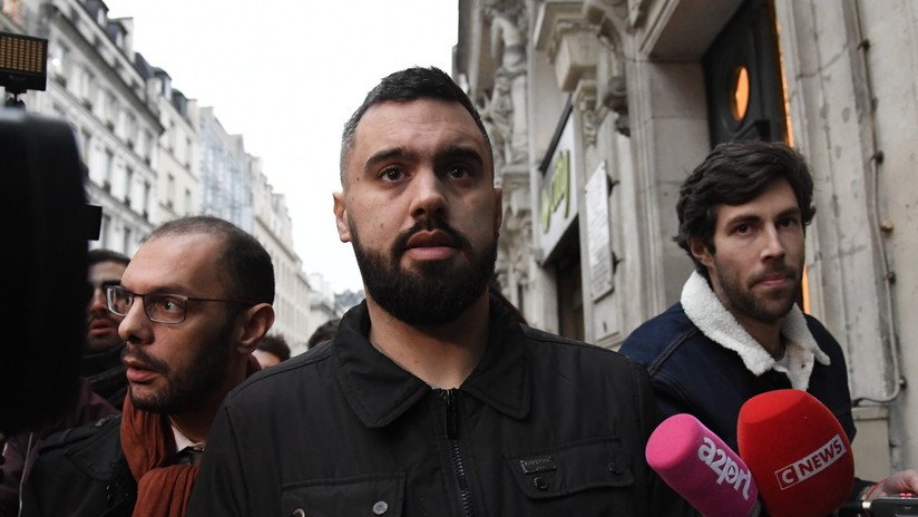 Detienen al líder de los 'chalecos amarillos' por "organizar una protesta sin notificación" en París