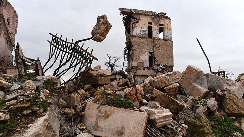 Reportan en Siria 10 civiles muertos en bombardeo de la coalición liderada por EE.UU. en Deir ez Zor