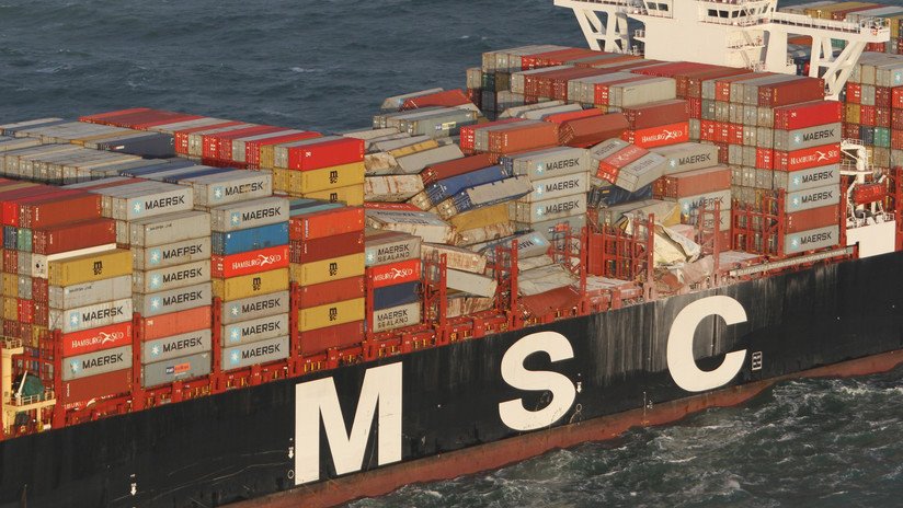 Identifican sustancia tóxica de uno de los contenedores que perdió un barco en el mar del Norte