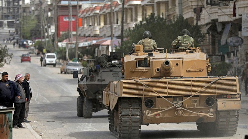 ¿Ofensiva inminente?: Turquía envía más tropas a la frontera con Siria