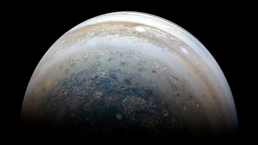 FOTO: Sonda de la NASA capta dos tormentas masivas en la superficie de Júpiter  