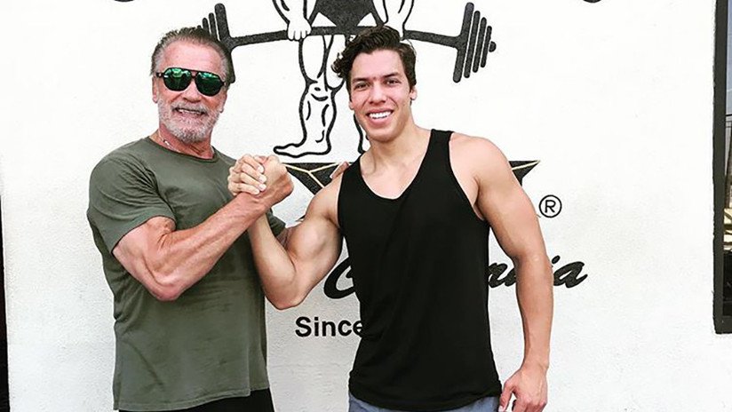 Terminator Júnior: un hijo de Arnold Schwarzenegger publica una foto copiando su famosa postura 