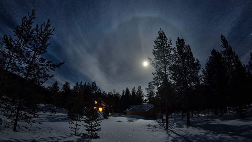 ¿Por qué apareció un anillo alrededor de la Luna? Captan un espectacular fenómeno óptico (FOTO)