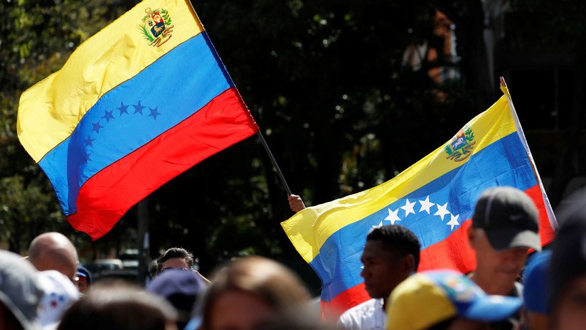 MINUTO A MINUTO: Siga la crisis política en Venezuela