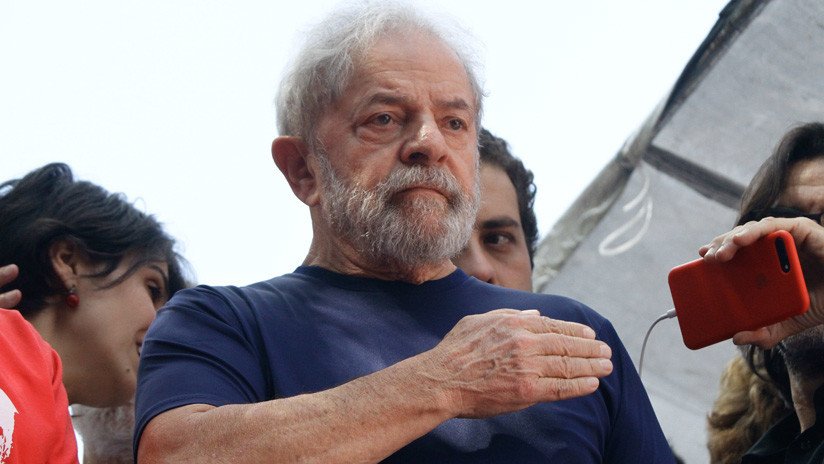 El juez del Supremo de Brasil autoriza que Lula salga de la cárcel para el funeral de su hermano