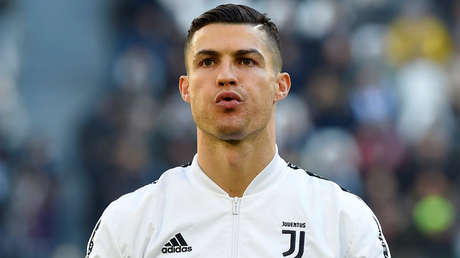 "Gran jugador y mejor amigo": Selfis de Ronaldo con un príncipe se hacen virales