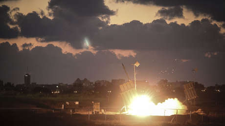 La Cúpula de Hierro israelí intercepta un misil sobre los Altos del Golán