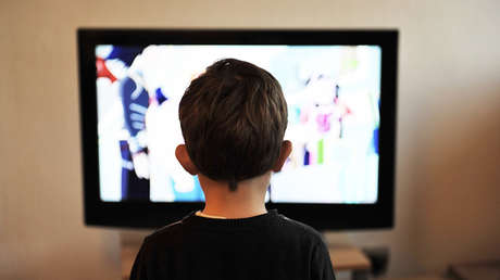 ¿Libertad de prensa? Un canal estatal francés enseña a los niños a difamar a Rusia