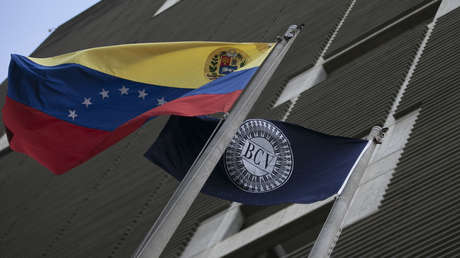 Trump firma una orden ejecutiva para imponer sanciones adicionales contra Venezuela