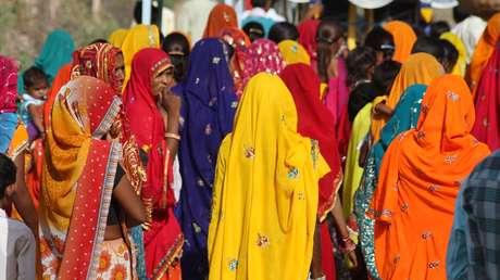 Un curandero y cinco hombres más asesinan en la India a una mujer y a sus cuatro hijos acusándolos de "brujos"