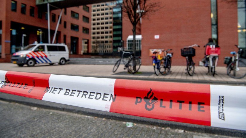 Ámsterdam: Policía mata a un hombre armado cerca de un banco