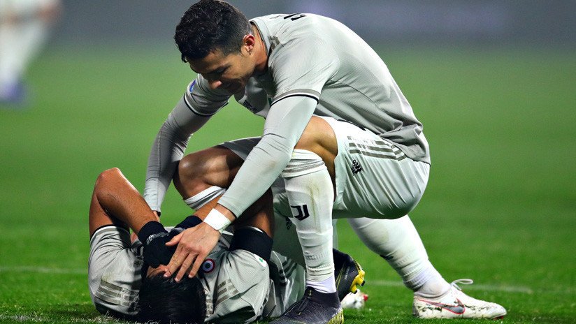 VIDEO: Ronaldo 'noquea' a un compañero de un pelotazo tras enfadarse con el árbitro