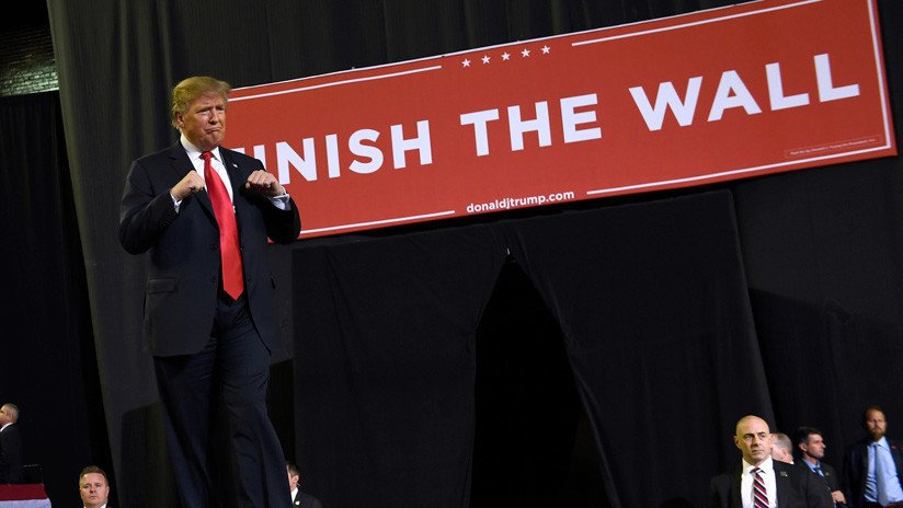 El nuevo eslogan de Trump que pide 'finalizar el muro' fronterizo que no ha empezado a construirse