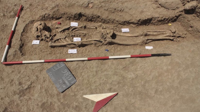 Descubren el secreto de un extraño entierro medieval en Italia