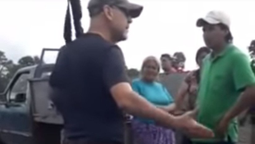VIDEO: Agricultor chileno amenaza con su escopeta a un grupo de mapuches y termina en el hospital