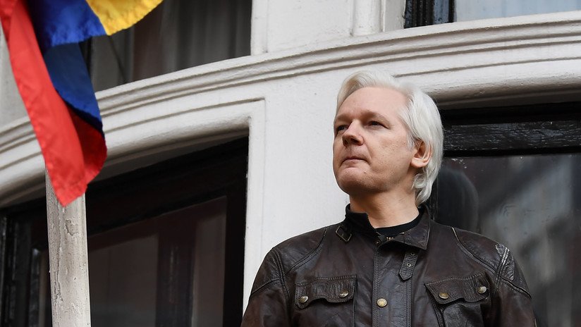 Australia confirma que Julian Assange tiene un pasaporte válido