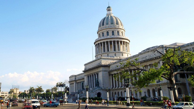 El secretario de Estado de EE.UU. llama a "no dejarse engañar" por el referéndum en Cuba