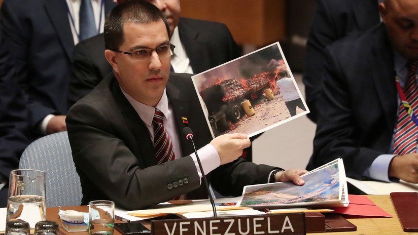 Venezuela denuncia en la ONU que camiones de "ayuda humanitaria" contenían herramientas "para fabricar armas"