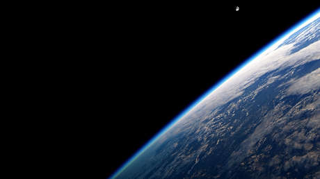 "Parece que encontramos nuevos fenómenos físicos": Detectan destellos de origen desconocido en la atmósfera terrestre