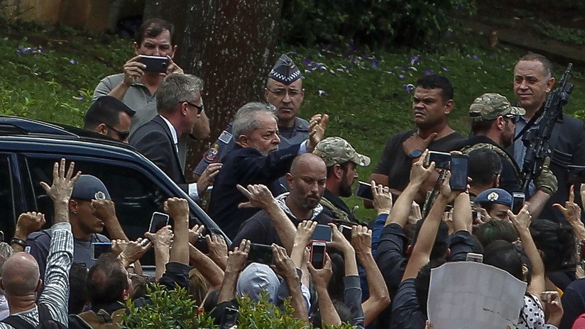 Lula da Silva sale de prisión para asistir al entierro de su nieto