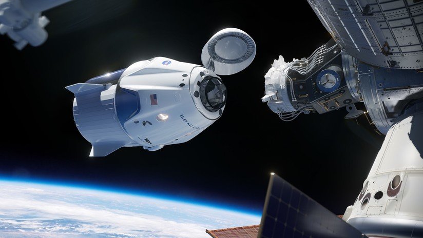 VIDEO: La Crew Dragon de SpaceX se acopla a la EEI tras "histórico" vuelo de prueba antes de llevar por primera vez astronautas al espacio