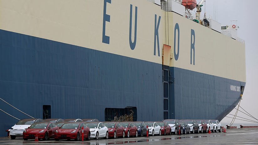 China bloquea 1.600 vehículos Model 3 de Tesla en el puerto de Shanghái por etiquetado incorrecto