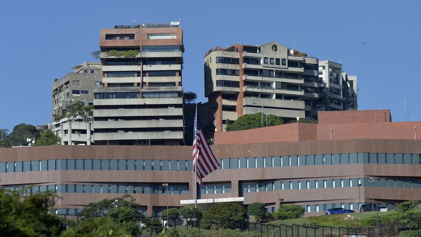 EE.UU. retira todo el personal diplomático restante de Venezuela