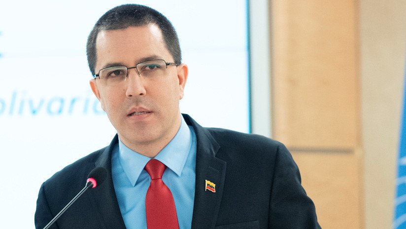 El Gobierno venezolano da 72 horas al personal diplomático estadounidense para abandonar el territorio
