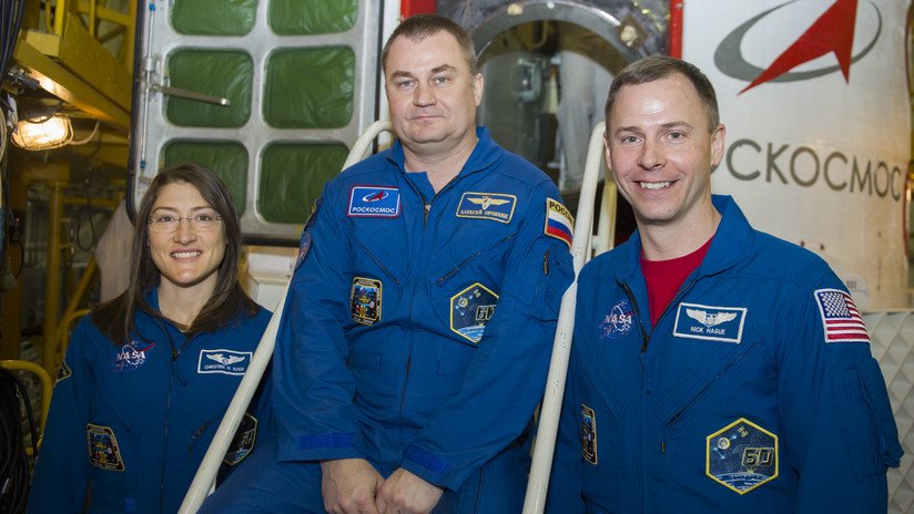 Las tradiciones rusas salen a relucir en los preparativos para el lanzamiento de la Soyuz MS-12 a la EEI