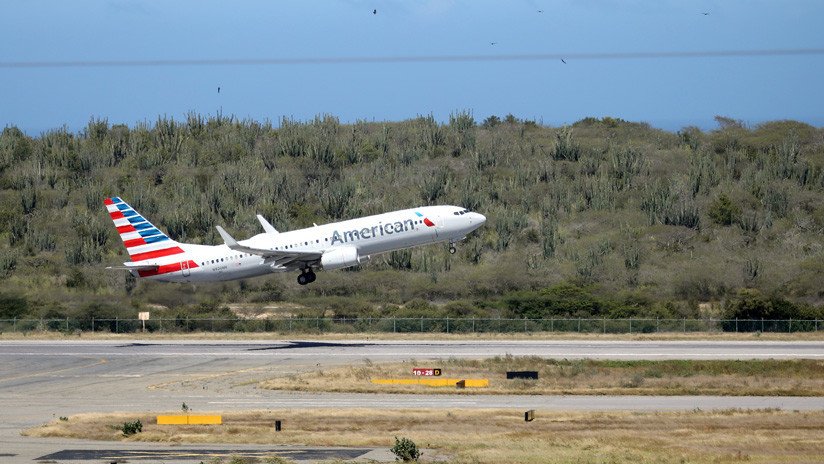 American Airlines suspende los vuelos a Venezuela