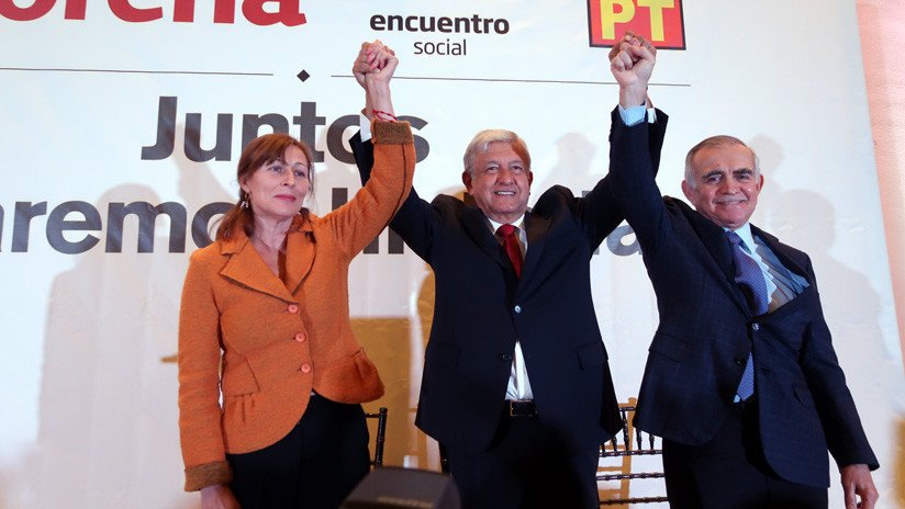 Los artífices de la 'trama rusa' en México son acusados de orquestar la campaña sucia contra López Obrador