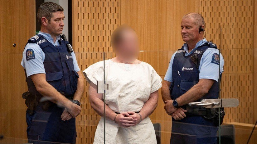 El acusado de la masacre en Nueva Zelanda despide a su abogado y no muestra ningún remordimiento