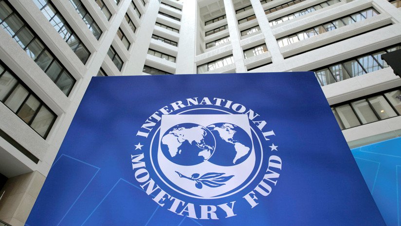 El FMI aprueba un nuevo giro de 10.870 millones de dólares para Argentina