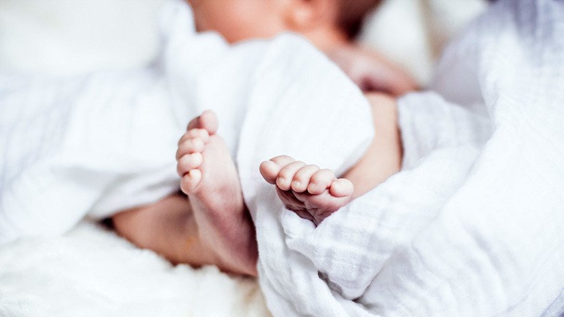 'Fetus in fetu': El extraño caso de la bebé que nació "embarazada" de su hermano gemelo