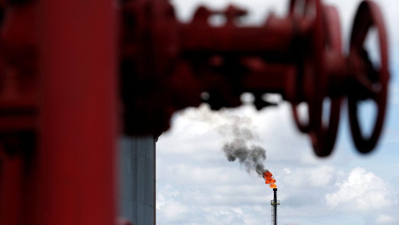 El precio del petróleo WTI supera los 60 dólares por primera vez desde noviembre