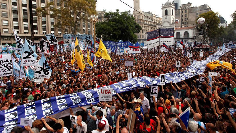 "Memoria, Verdad y Justicia": Convocan a otra masiva marcha en Argentina a 43 años del golpe de Estado