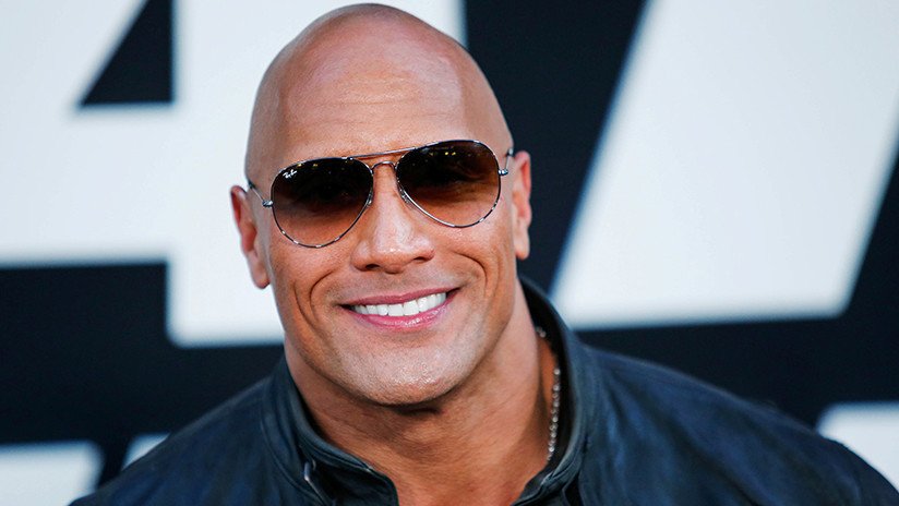 FOTOS: Televisión iraní censura los pezones de Dwayne 'La Roca' Johnson durante la emisión de una película