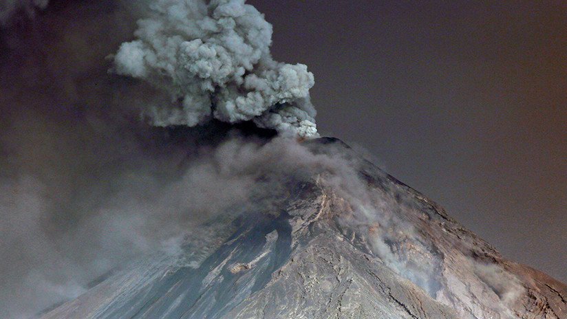 Guatemala: El Volcán de Fuego registra explosiones (VIDEOS, FOTOS)