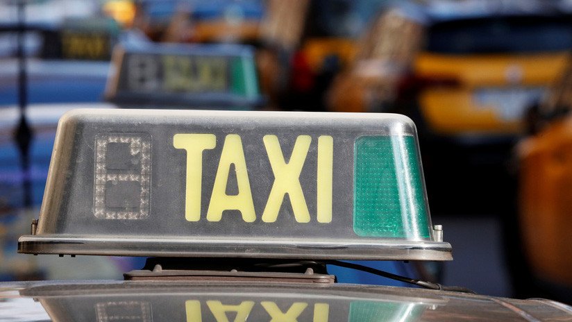 Crean un grupo de taxistas y pasajeros "ideológicamente amigables" en Argentina