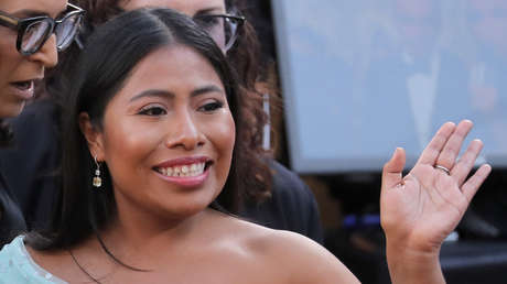 "Si puedo imaginarlo, puedo lograrlo": Yalitza Aparicio en campaña de Plaza Sésamo