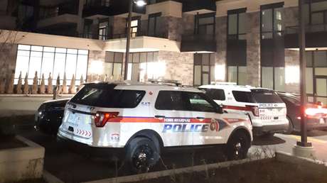 FOTOS: El violento secuestro de un estudiante chino con una pistola eléctrica alarma a la Policía de Canadá