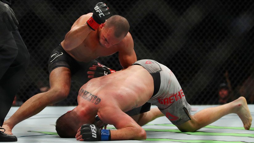VIDEO: Un excampeón mundial de UFC es derrotado por nocaut en el primer asalto tras una demoledora golpiza