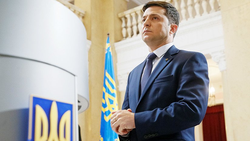De las pantallas a la realidad: ¿Quién es el cómico que podría convertirse en presidente de Ucrania, y a qué se debe su éxito?