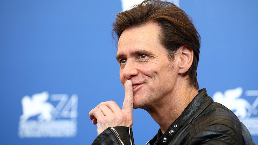 "Eres un bastardo": El dibujo de Jim Carrey que enfureció a la nieta de Mussolini