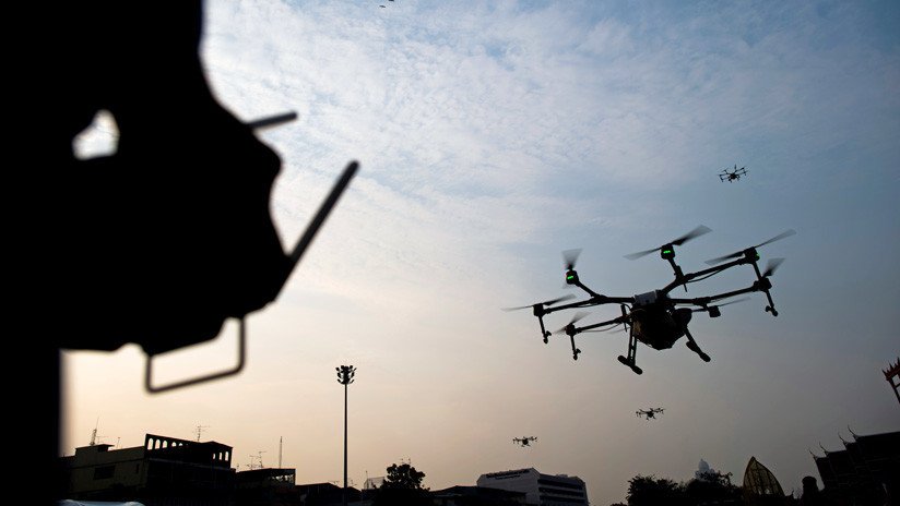EE.UU. forma un equipo de piratas informáticos para defenderse contra el ataque de enjambres de drones